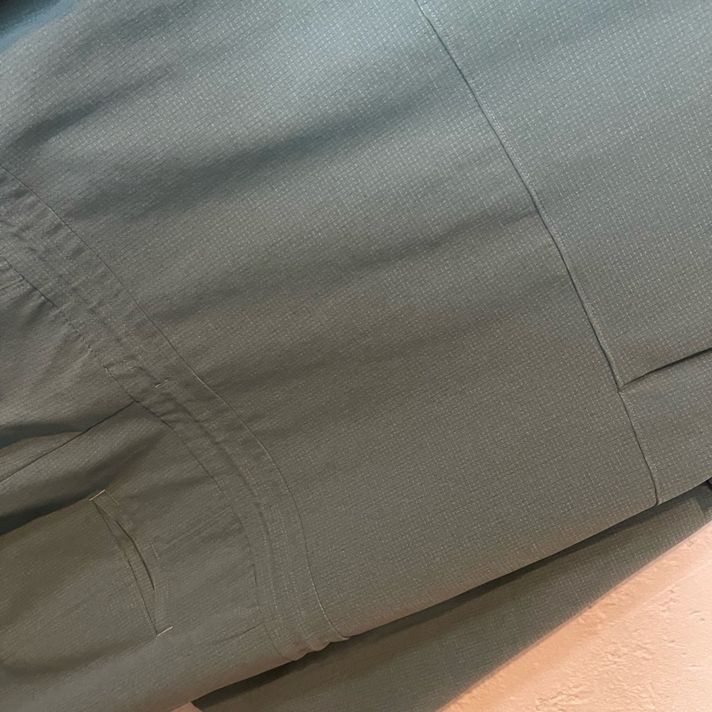 Lululemon Long Sleeve Utility Jumpsuit in Sage Green - Picture 9 of 9
